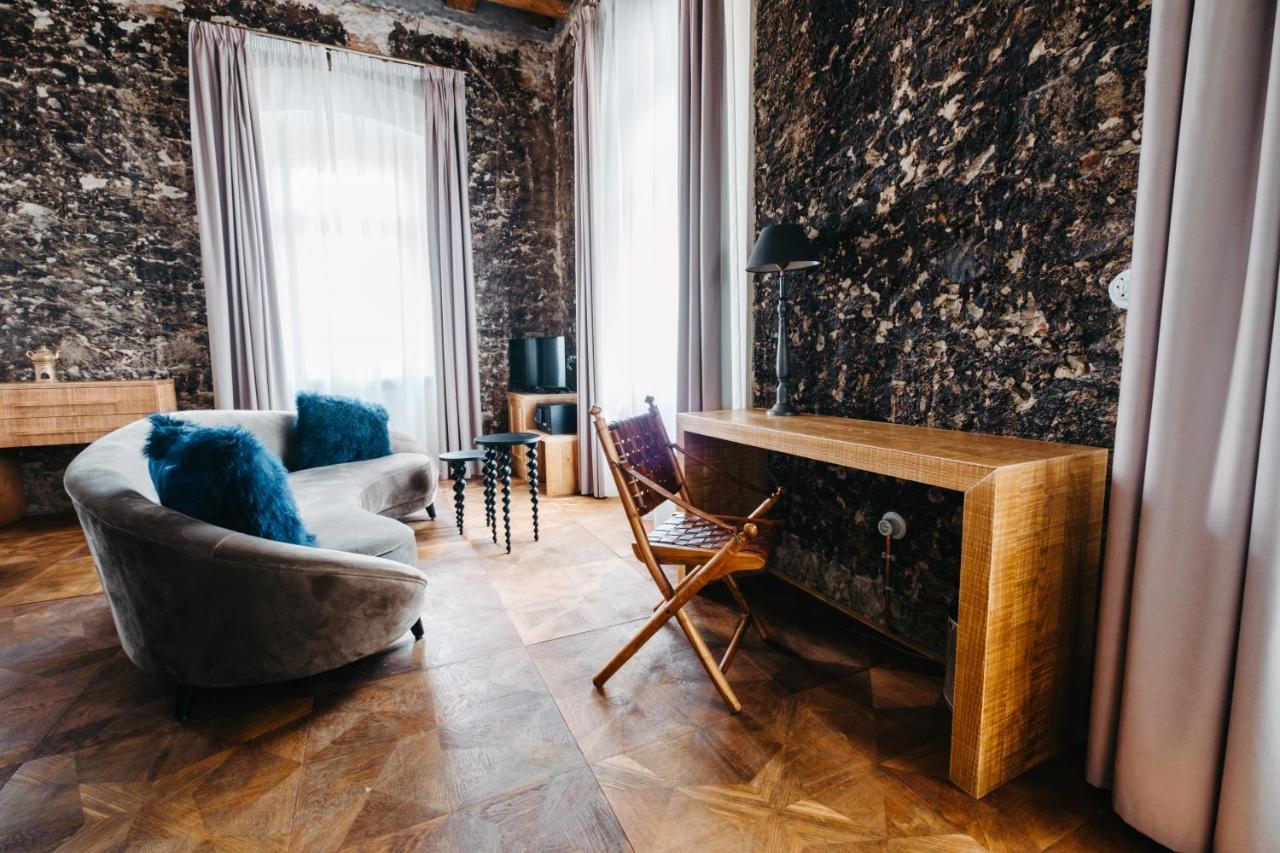 Boutique Hotel Corso Revnice Exterior photo