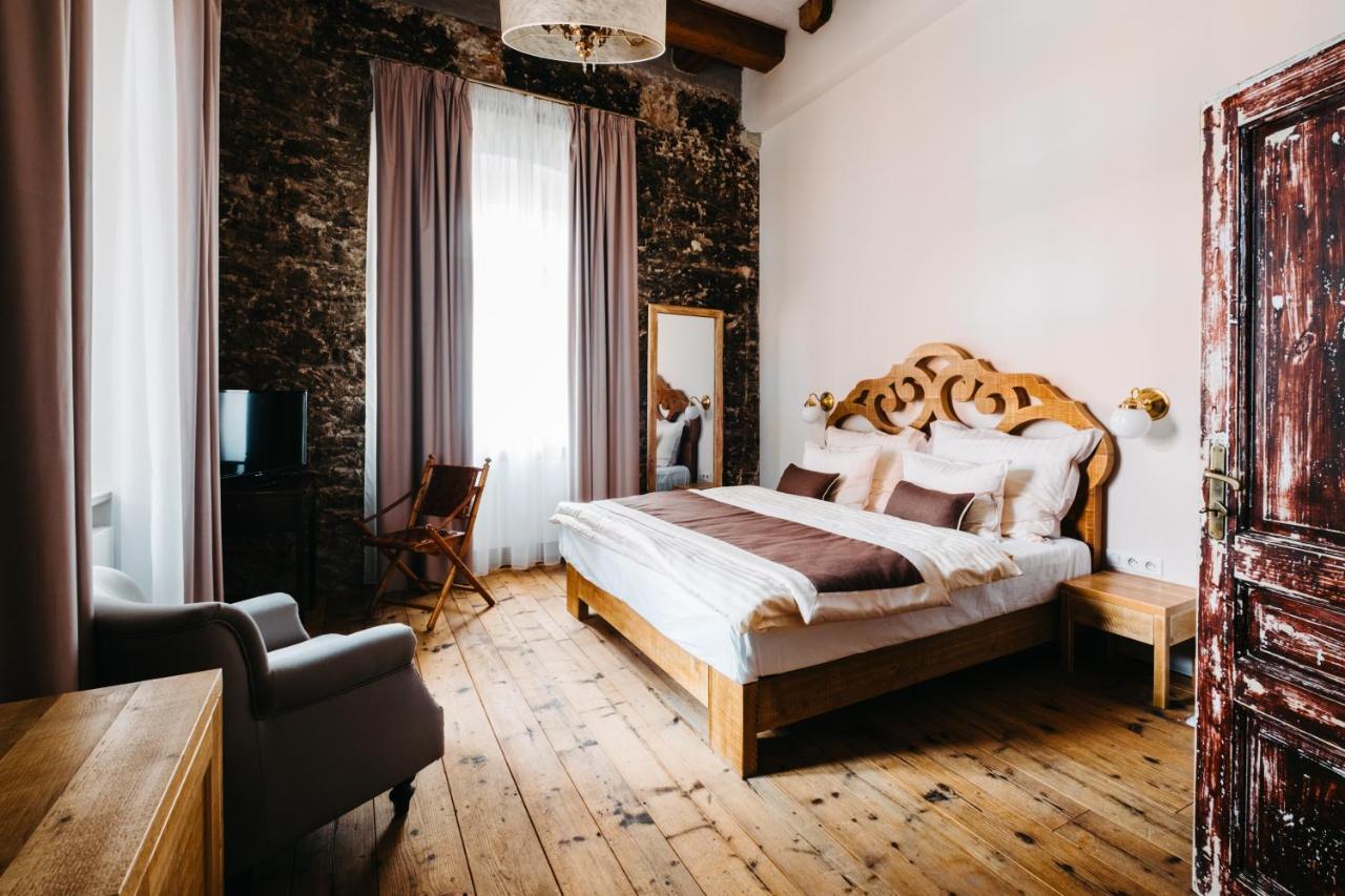 Boutique Hotel Corso Revnice Exterior photo